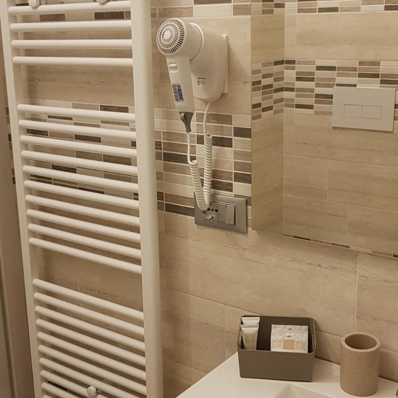 Raffa Quarantotto B&B מראה חיצוני תמונה